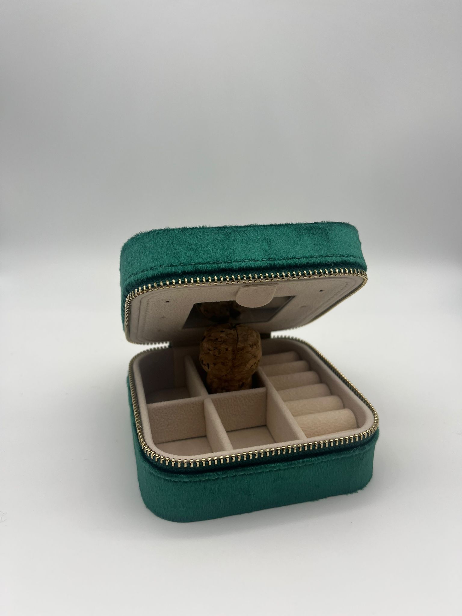 Rectangle Velvet Jewelry Case